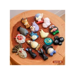 Maison Ghibli Character Magnet Small Totoro Running - My Neighbor Totoro